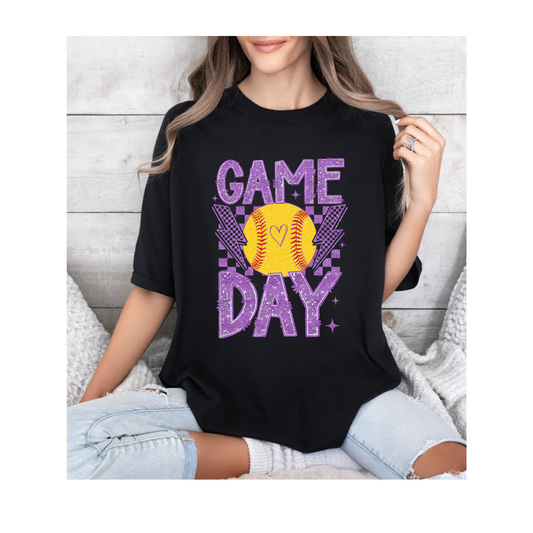 GAME DAY COMFORT COLORS T-SHIRT